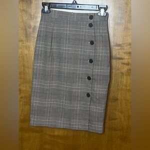 H&M Black and Gray Plaid Pencil Skirt